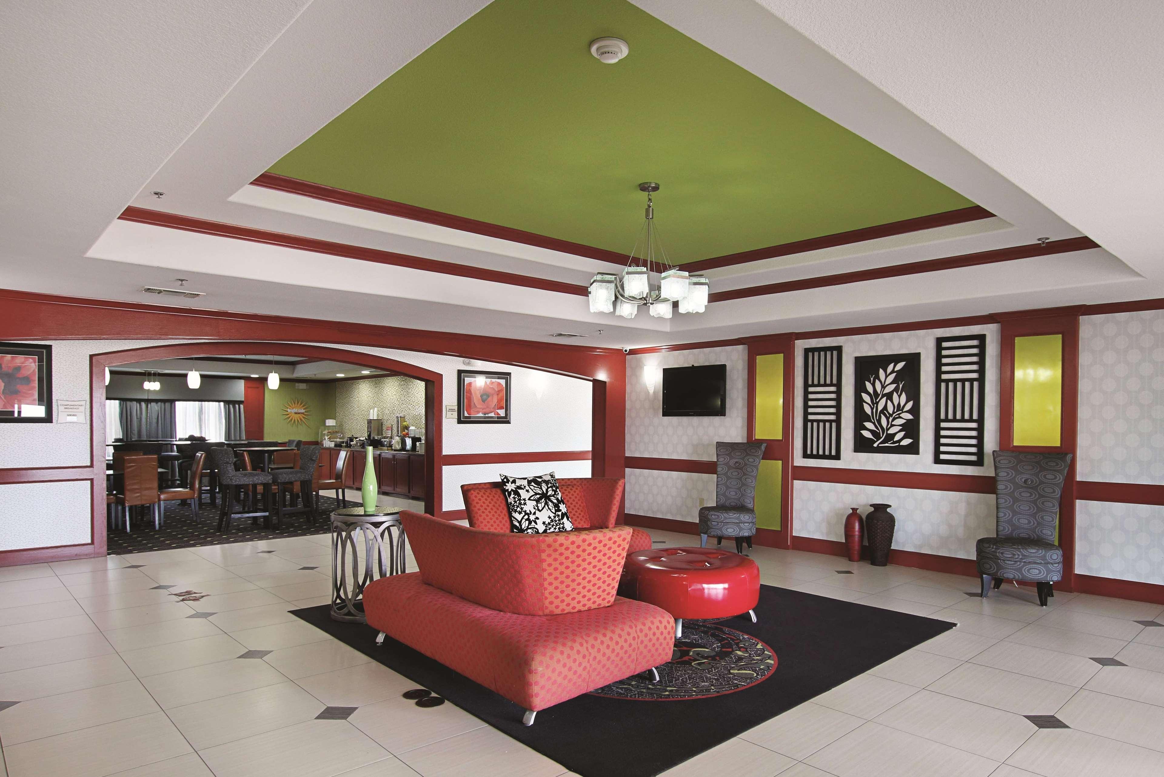 La Quinta Inn & Suites By Wyndham South Dallas - Hutchins Zewnętrze zdjęcie
